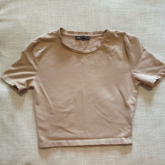 Zara Round Neck Short Sleeve T-Shirt with Stretch | Beige | Women’s Small - Picture 3 of 5